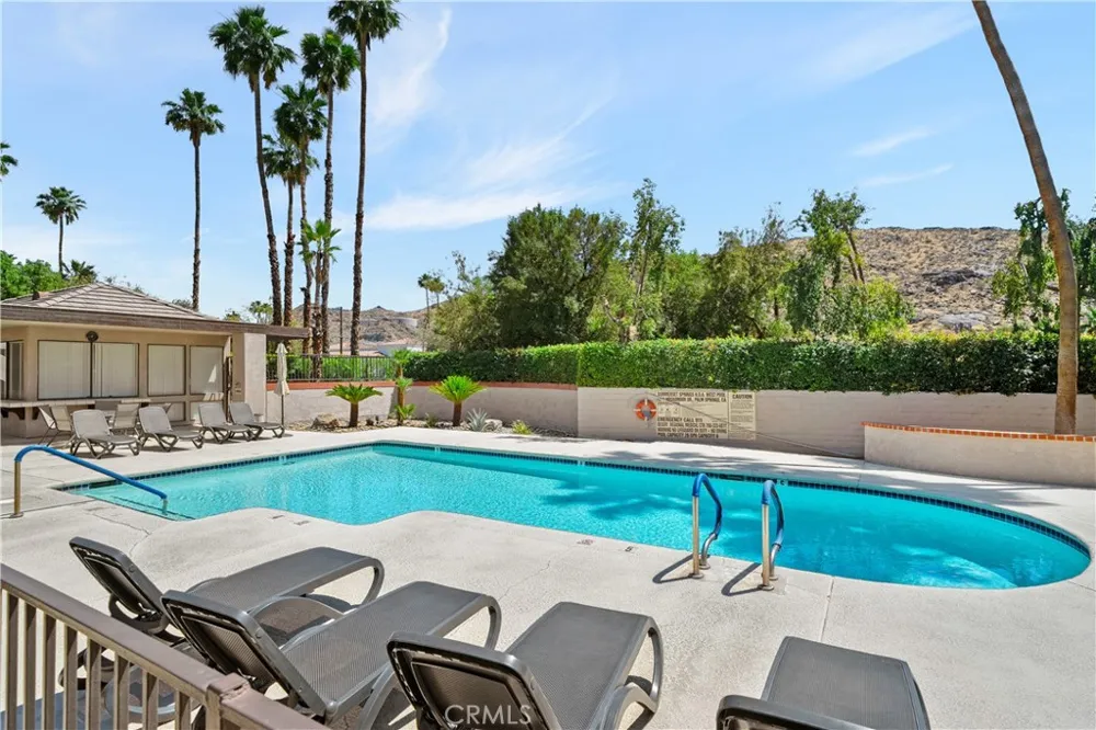 2601 S Broadmoor Palm Springs, CA 92264