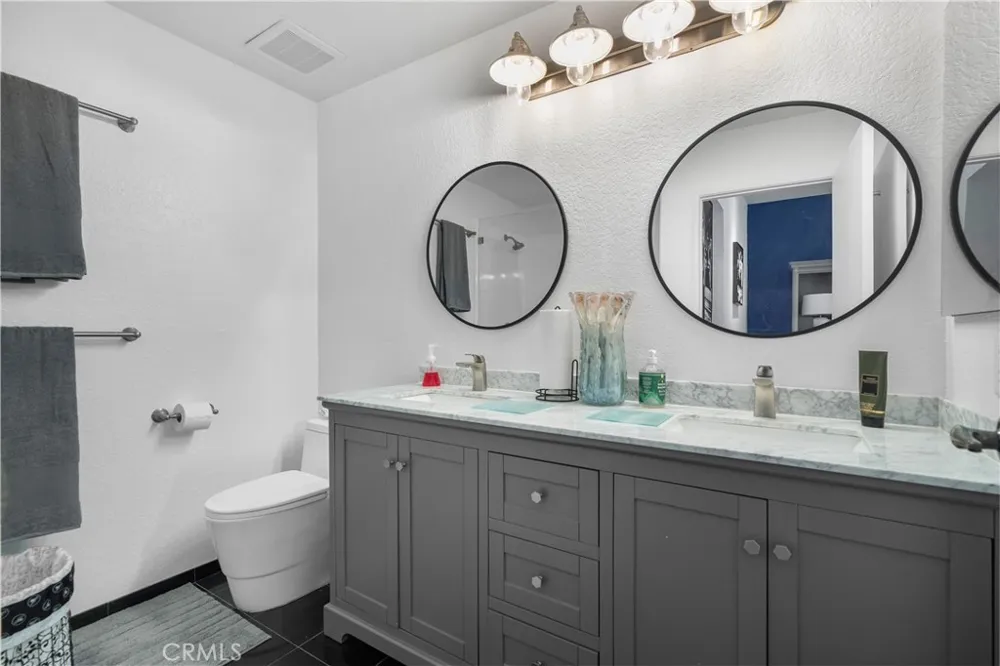 2601 S Broadmoor Palm Springs, CA 92264
