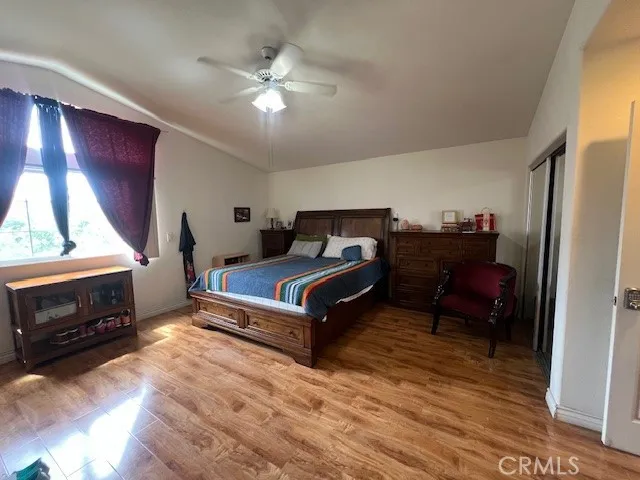 13280 Dronfield Avenue #19 Sylmar, CA 91342