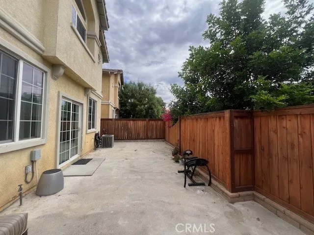 13280 Dronfield Avenue #19 Sylmar, CA 91342