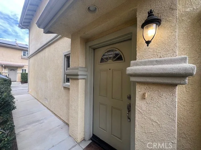 13280 Dronfield Avenue #19 Sylmar, CA 91342