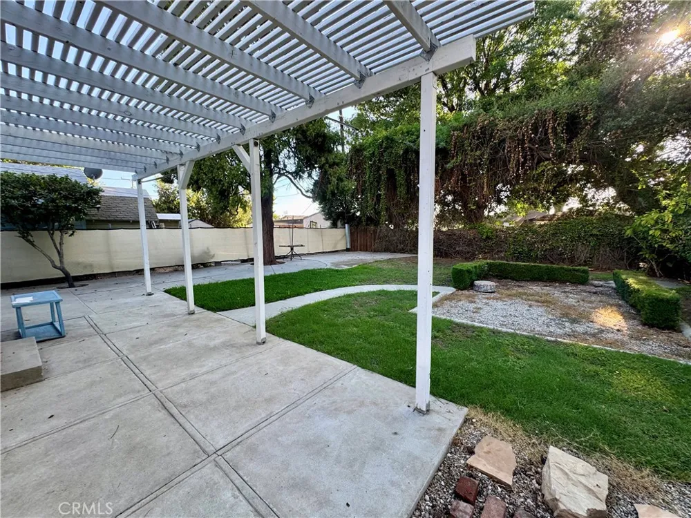 125 S Wildwood Glendora, CA 91741
