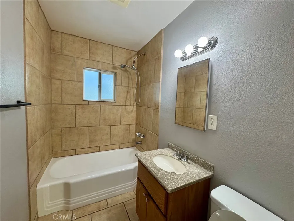 125 S Wildwood Glendora, CA 91741