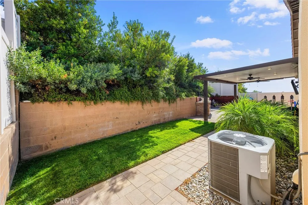 229 Country Club Calimesa, CA 92320