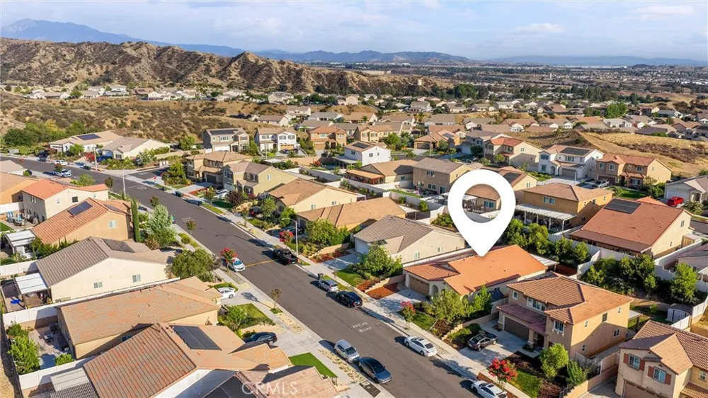 229 Country Club Calimesa, CA 92320