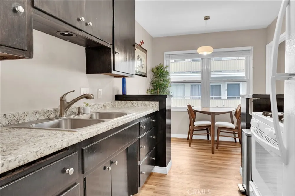 1250 E 1st street #7 Long Beach, CA 90802