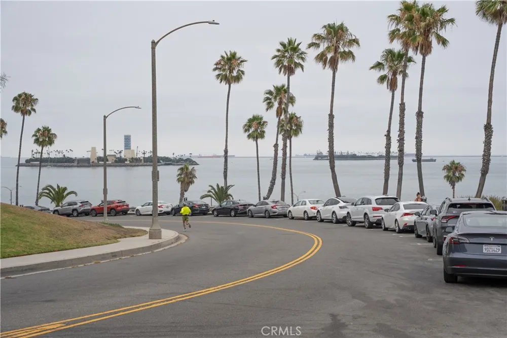 1250 E 1st street #7 Long Beach, CA 90802