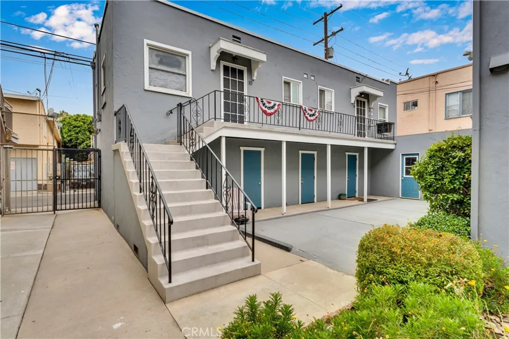 1250 E 1st street #7 Long Beach, CA 90802