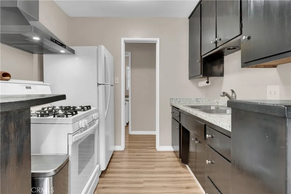 1250 E 1st street #7 Long Beach, CA 90802