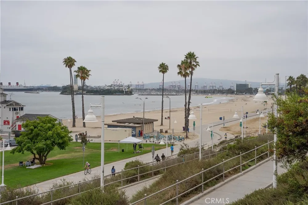 1250 E 1st street #7 Long Beach, CA 90802