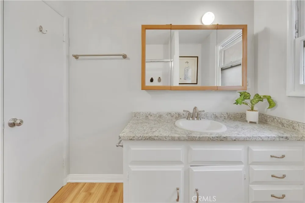 1250 E 1st street #7 Long Beach, CA 90802