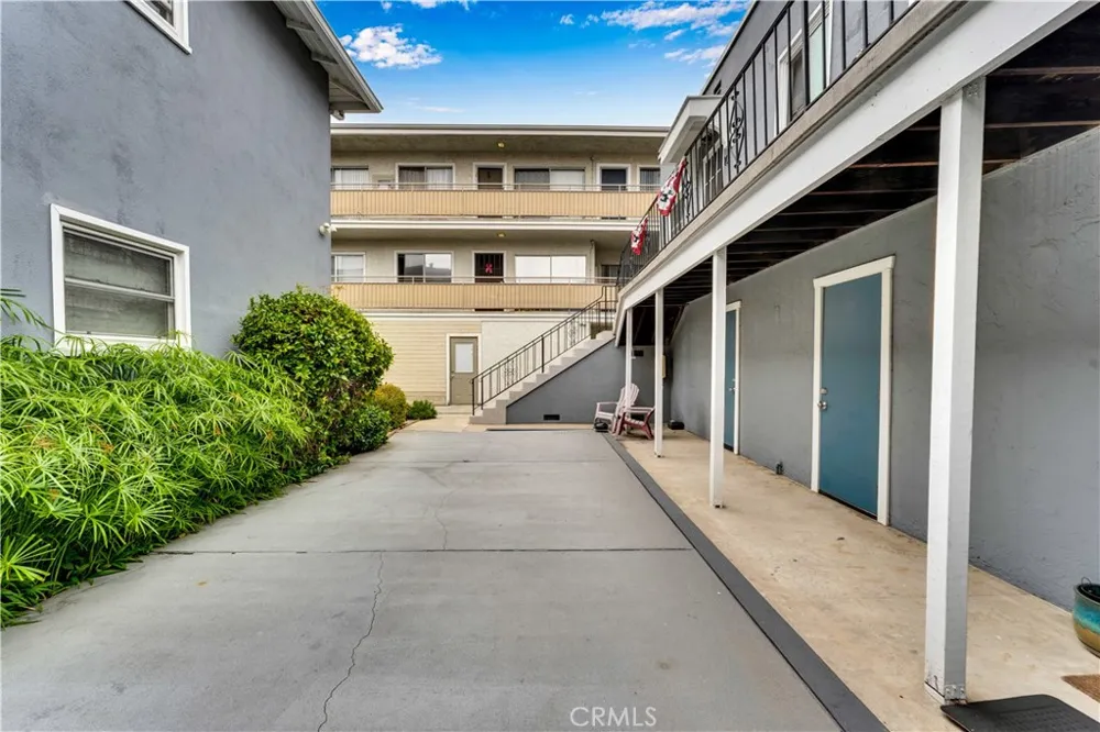 1250 E 1st street #7 Long Beach, CA 90802
