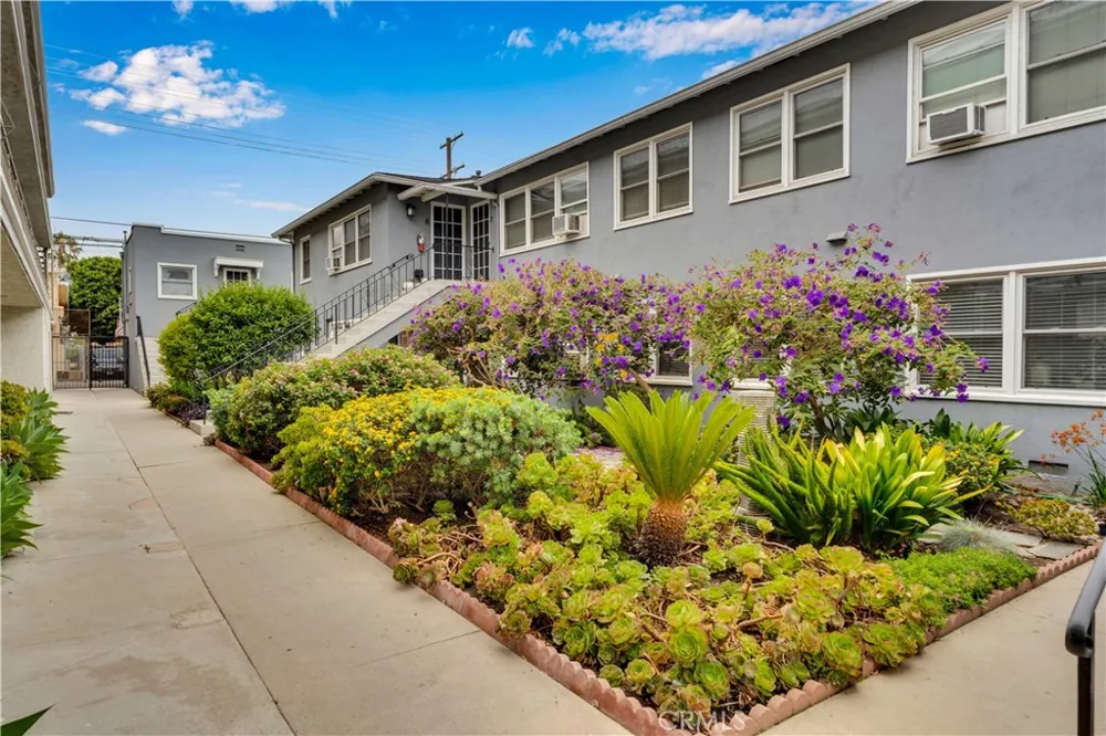 1250 E 1st street #7 Long Beach, CA 90802