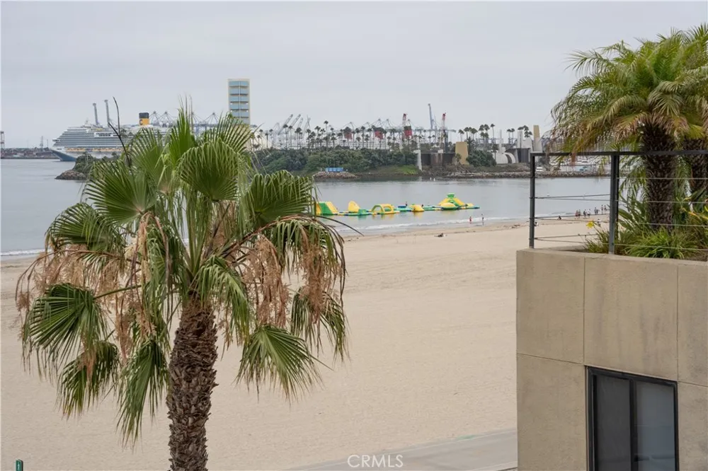 1250 E 1st street #7 Long Beach, CA 90802