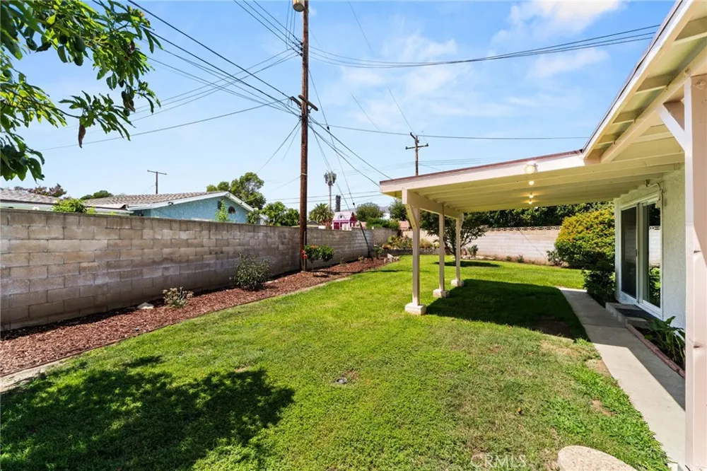 125 Mercer Upland, CA 91786
