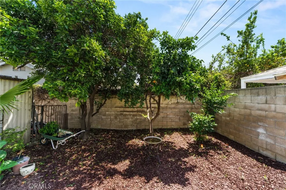 125 Mercer Upland, CA 91786