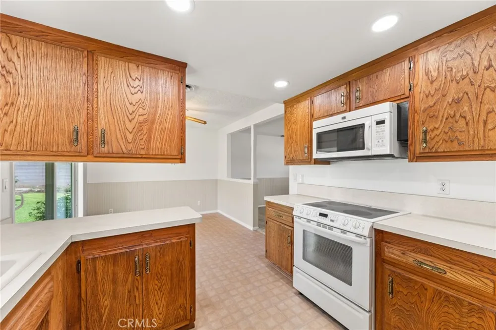 125 Mercer Upland, CA 91786