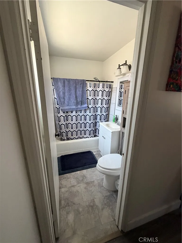 249 W Morgan Rialto, CA 92376