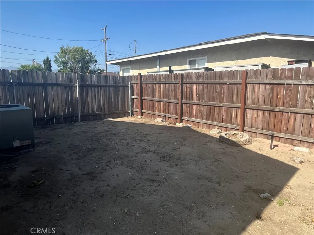 249 W Morgan Rialto, CA 92376