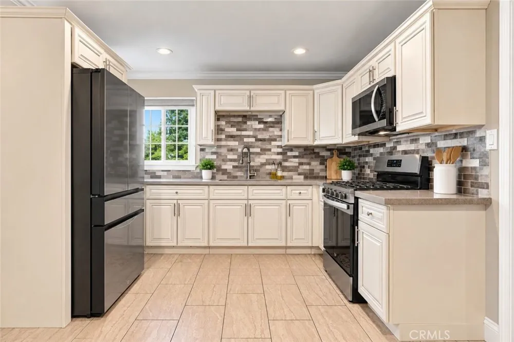 249 W Morgan Rialto, CA 92376