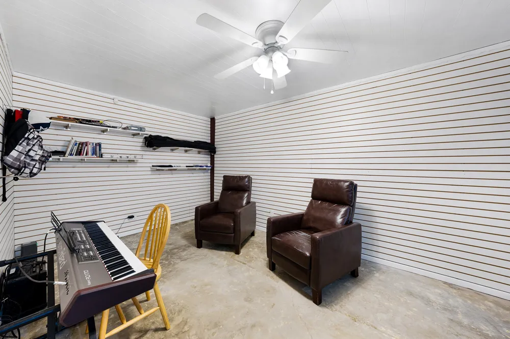 8505 Interstate Highway 30 Cumby, TX 75433