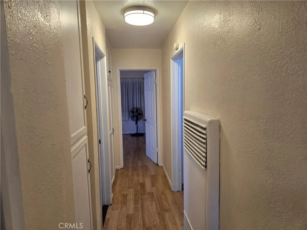 9158 Olive Bellflower, CA 90706