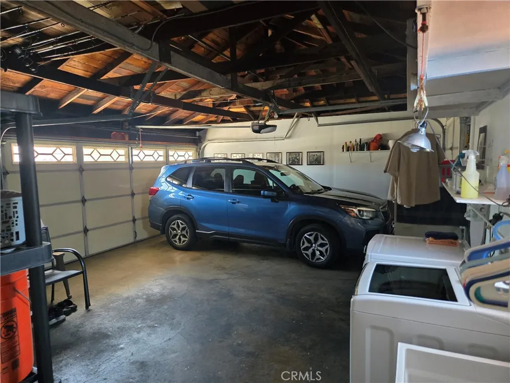 9158 Olive Bellflower, CA 90706