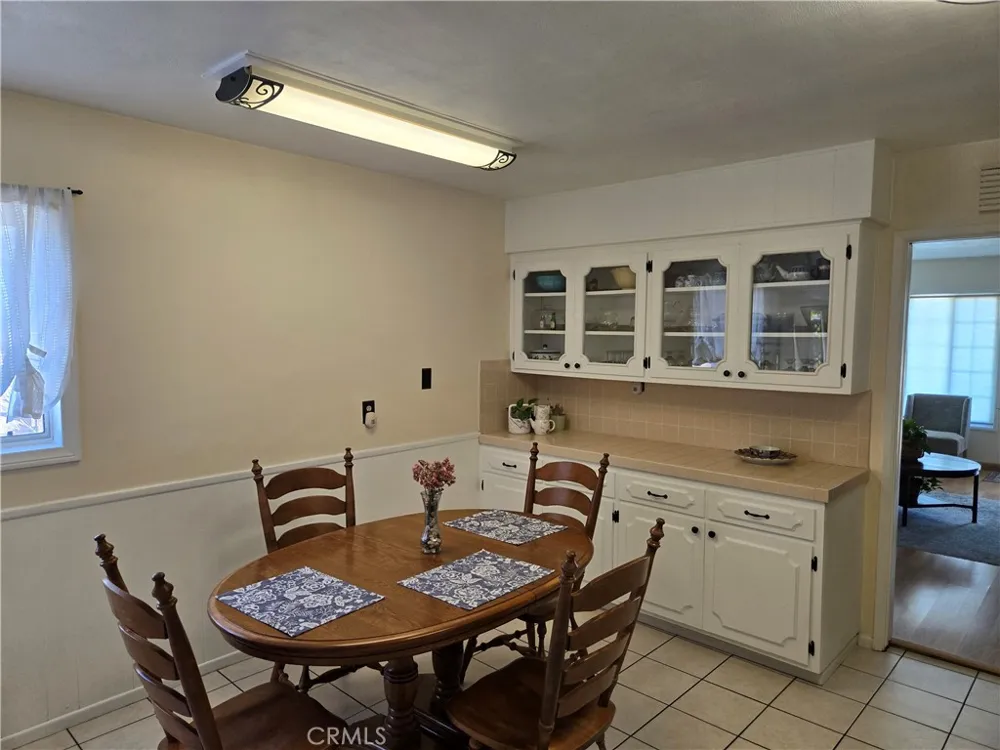 9158 Olive Bellflower, CA 90706