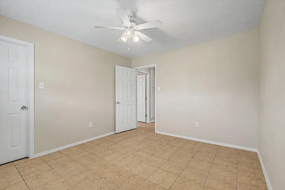 827 Pickney Avenue Port Bolivar, TX 77650