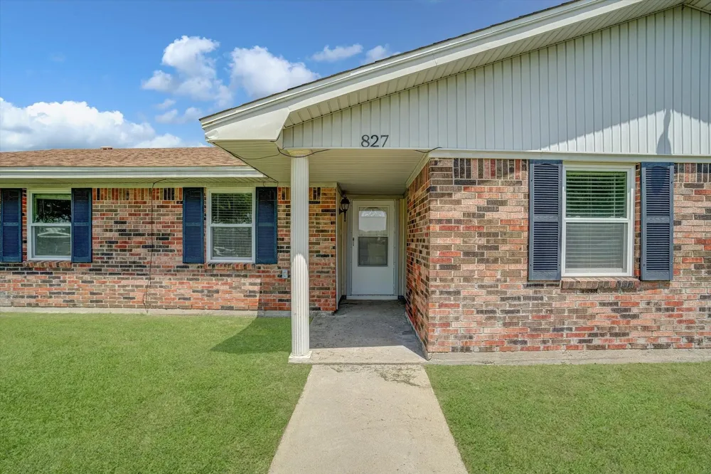 827 Pickney Avenue Port Bolivar, TX 77650