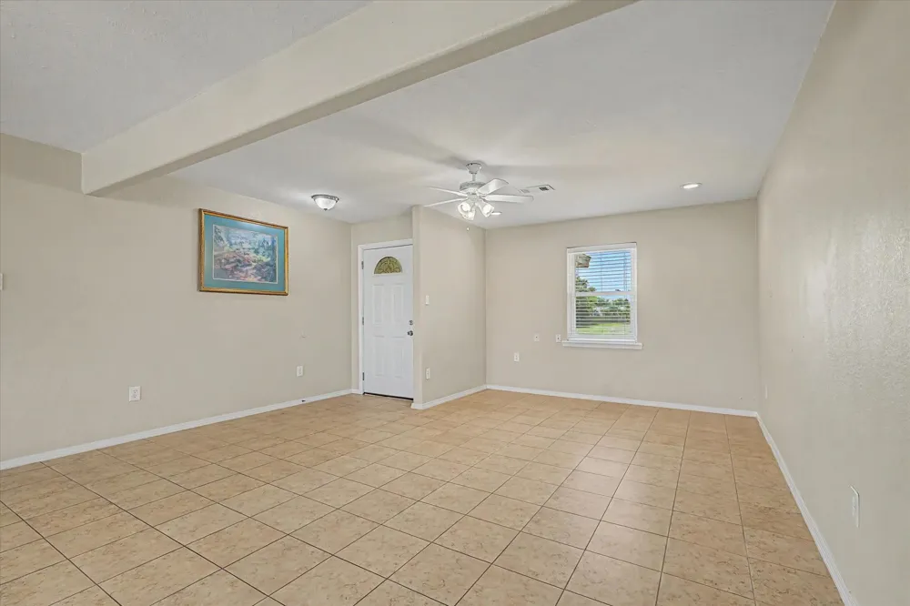 827 Pickney Avenue Port Bolivar, TX 77650