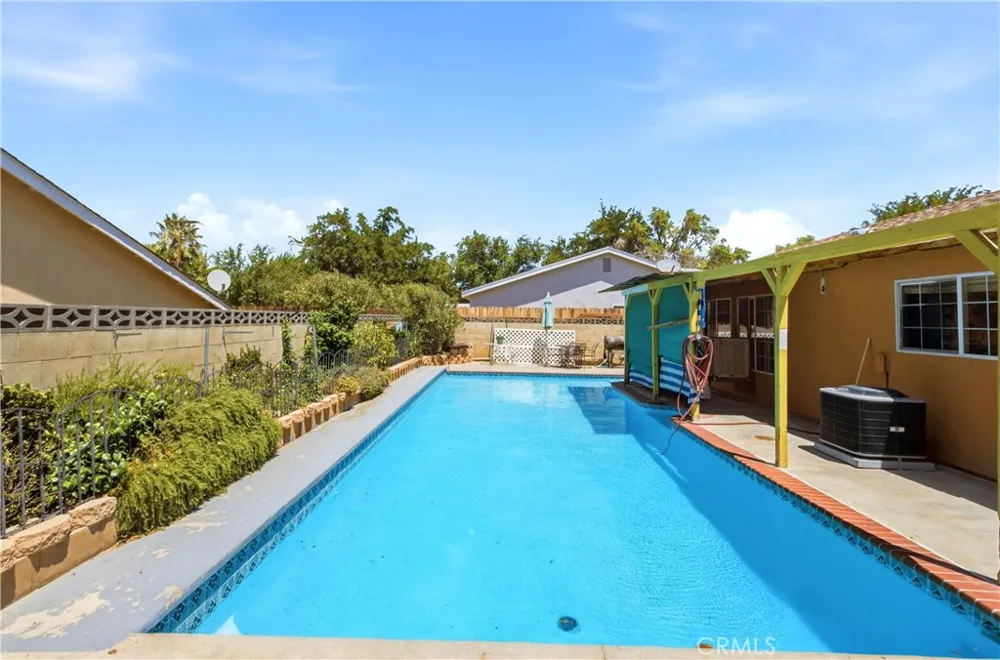 44309 Andale Avenue Lancaster, CA 93535