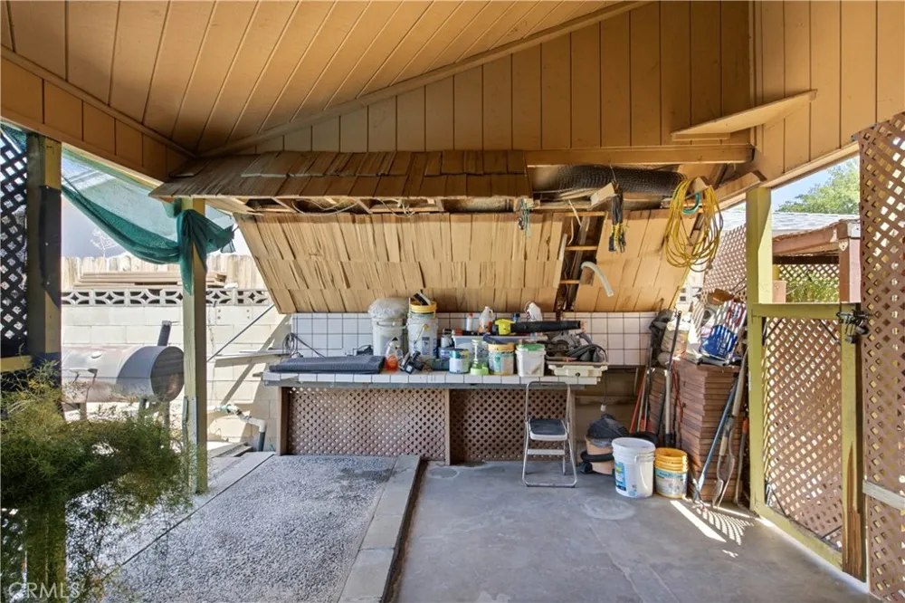 44309 Andale Avenue Lancaster, CA 93535