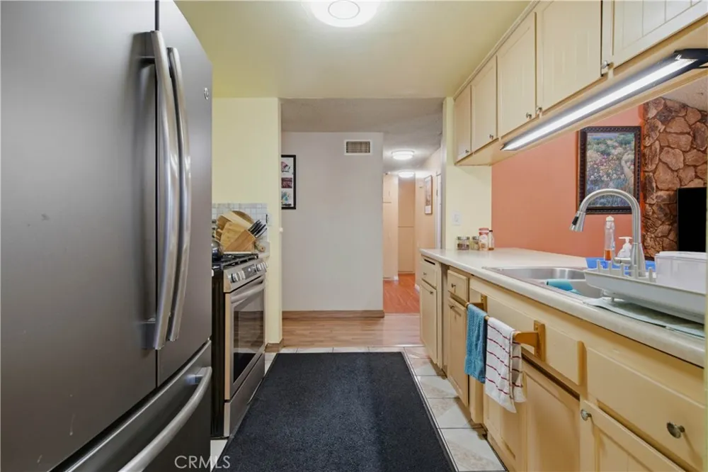 44309 Andale Avenue Lancaster, CA 93535