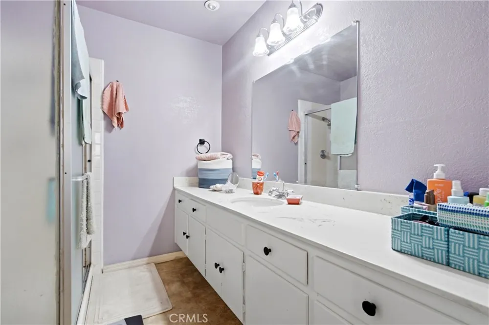 44309 Andale Avenue Lancaster, CA 93535