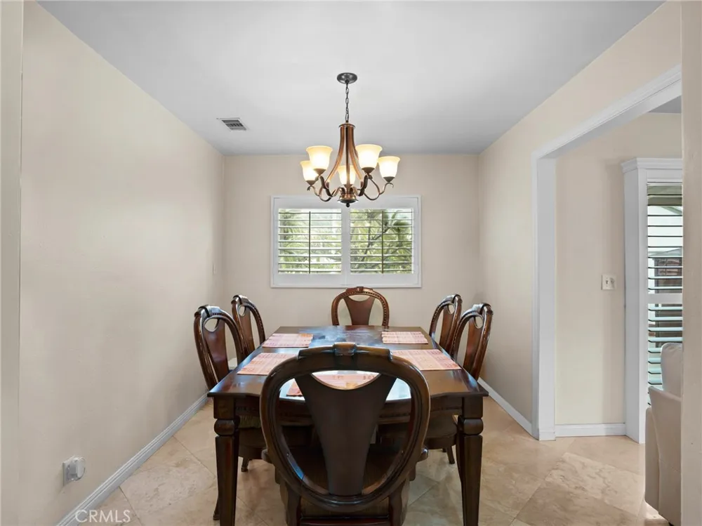 9708 Pomering Downey, CA 90240
