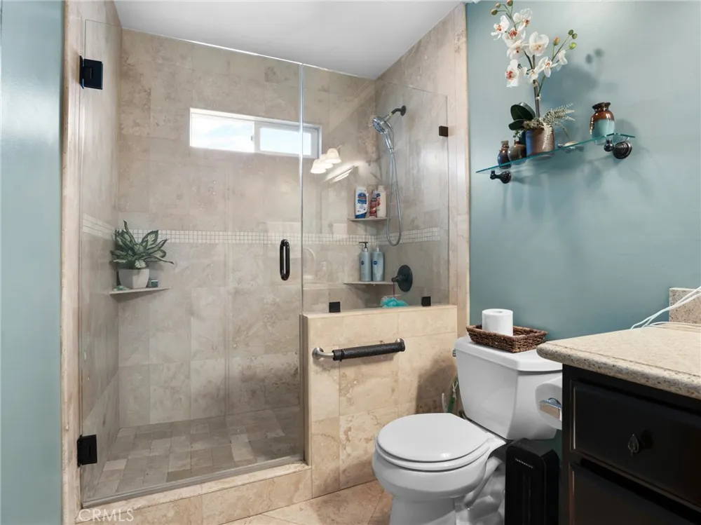 9708 Pomering Downey, CA 90240