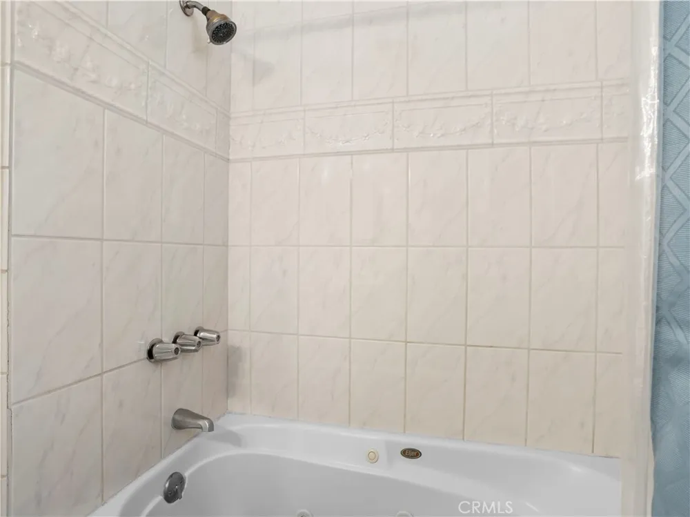 9708 Pomering Downey, CA 90240