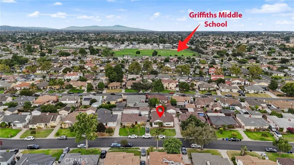 9708 Pomering Downey, CA 90240