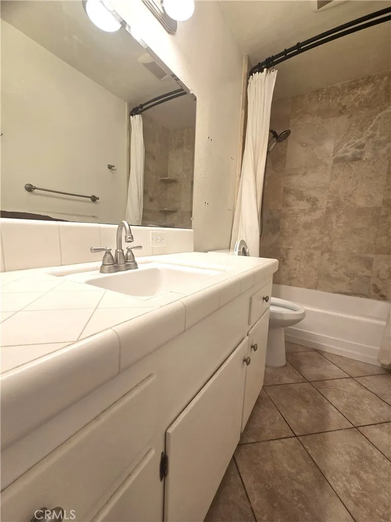 1360 Shadow Lane #K Fullerton, CA 92831