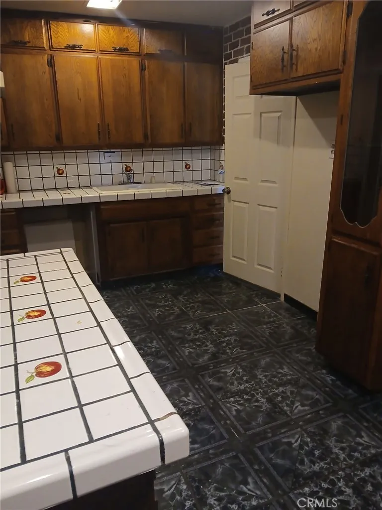 344 Lilac Avenue Rialto, CA 92376