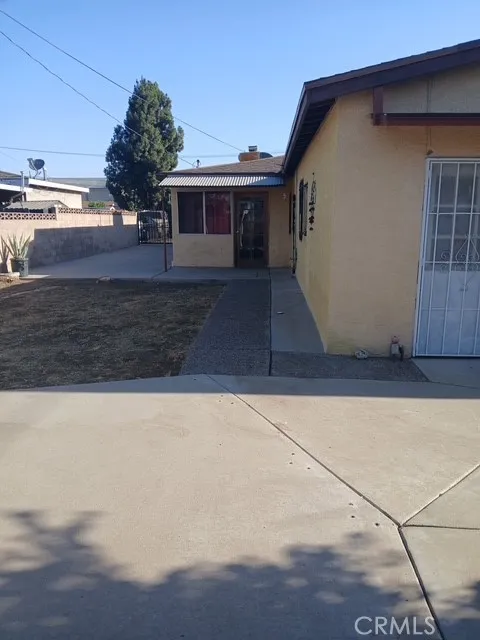 344 Lilac Avenue Rialto, CA 92376