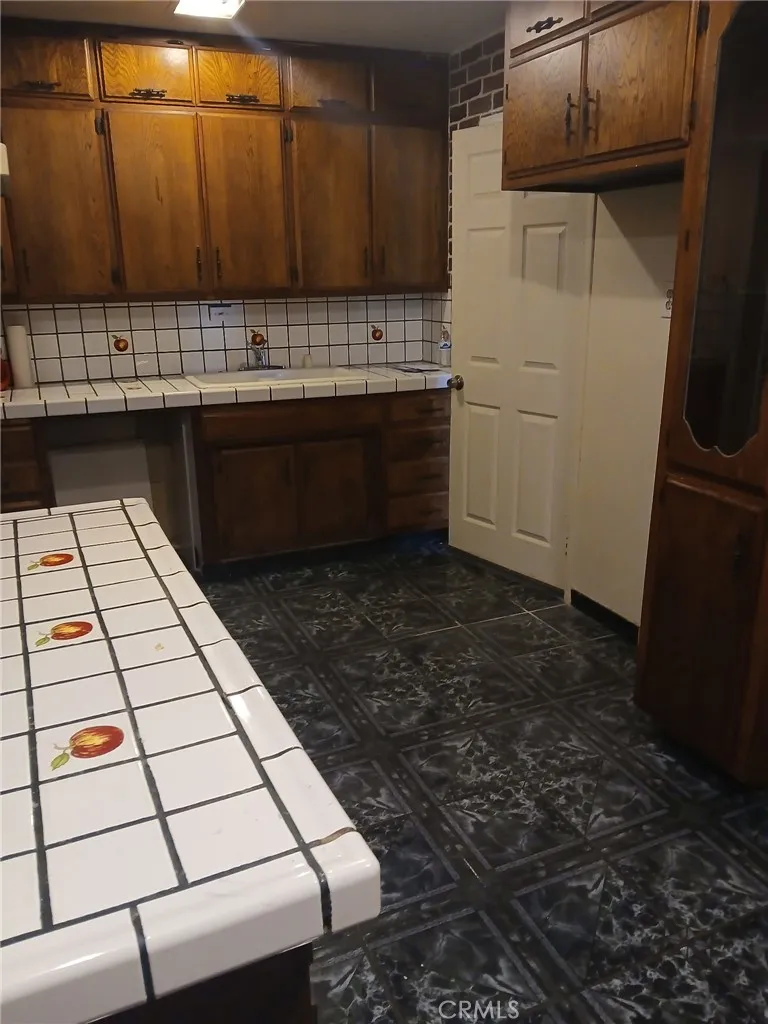 344 Lilac Avenue Rialto, CA 92376