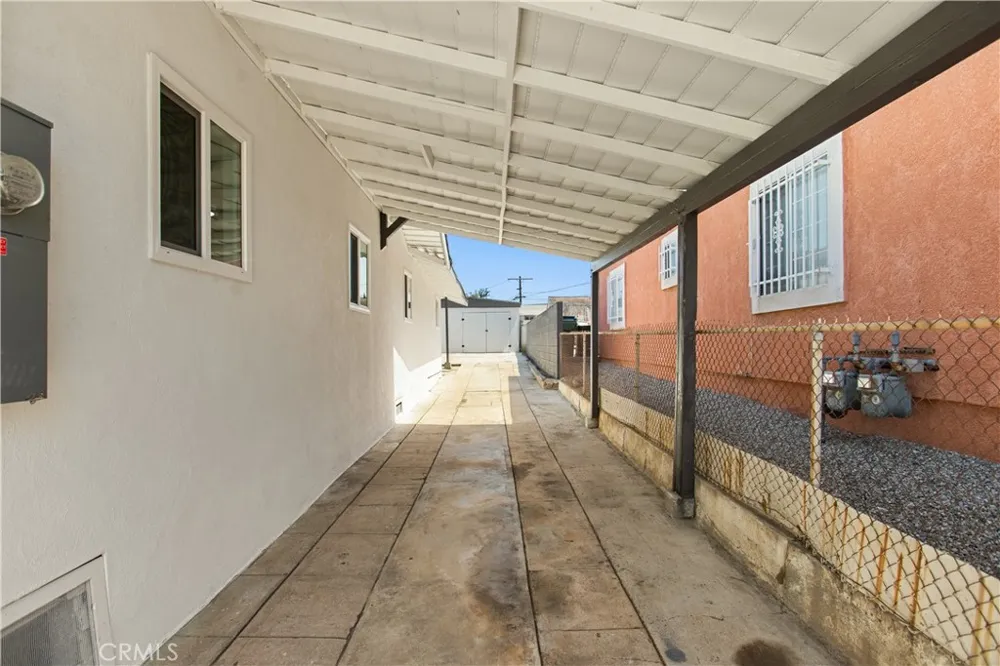3225 Winter Los Angeles, CA 90063