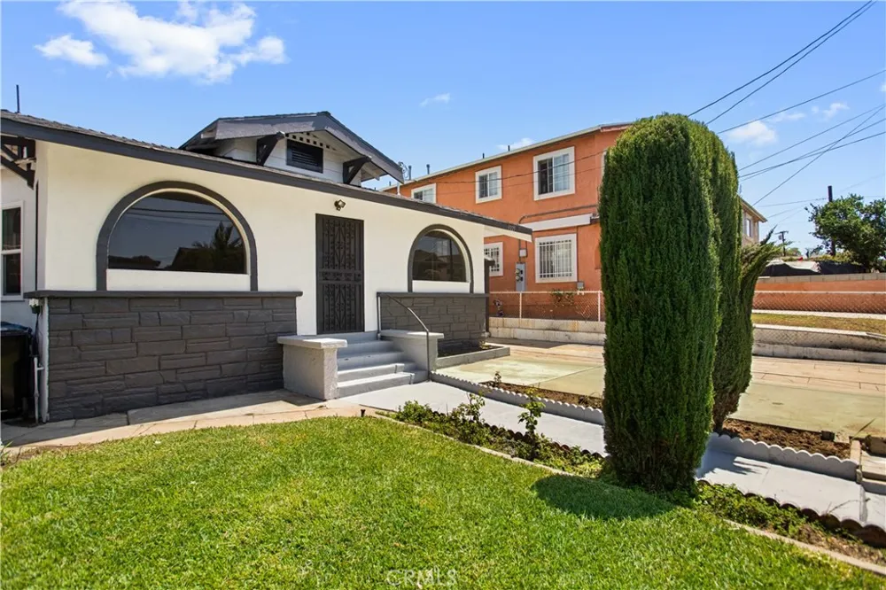 3225 Winter Los Angeles, CA 90063