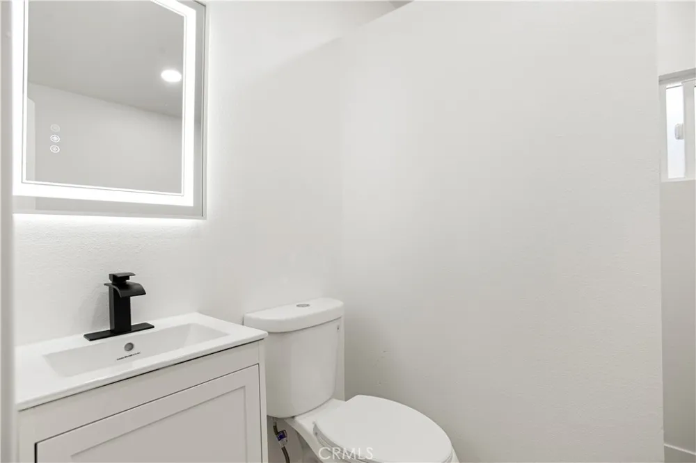 3225 Winter Los Angeles, CA 90063