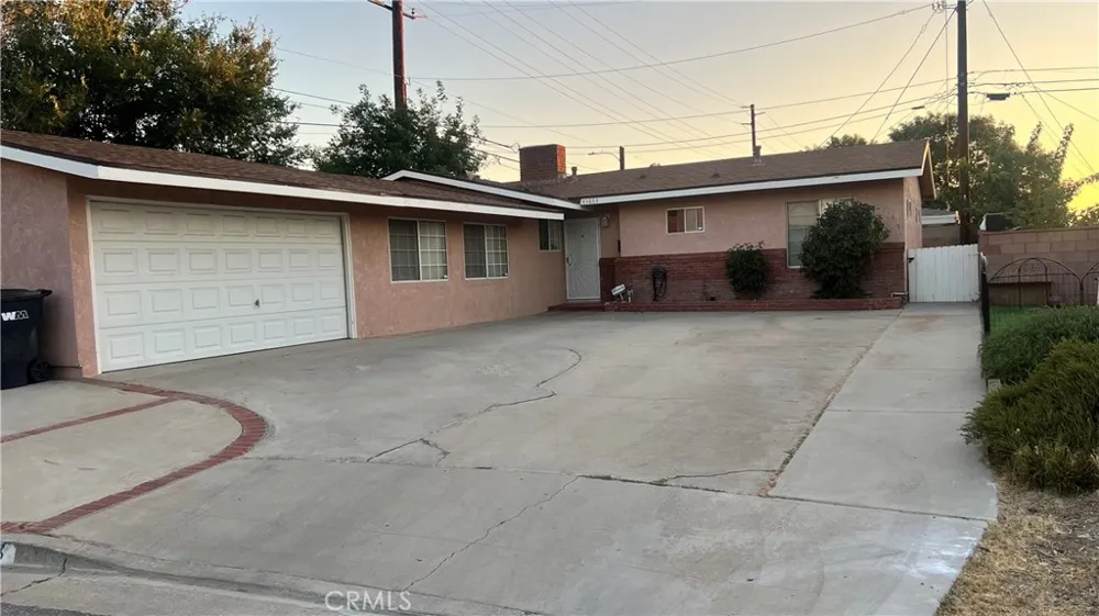 43603 Gingham Avenue Lancaster, CA 93535