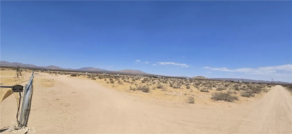 36240 Lantana Street Lucerne Valley, CA 92356