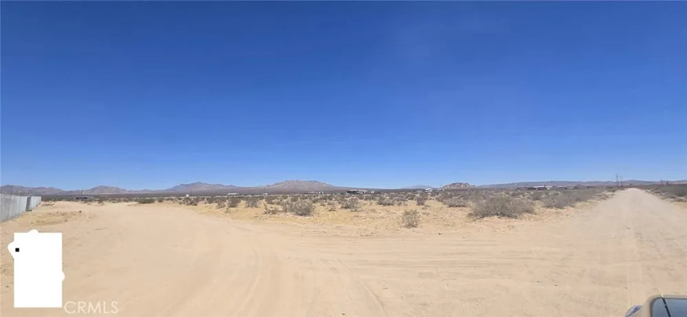 36240 Lantana Street Lucerne Valley, CA 92356