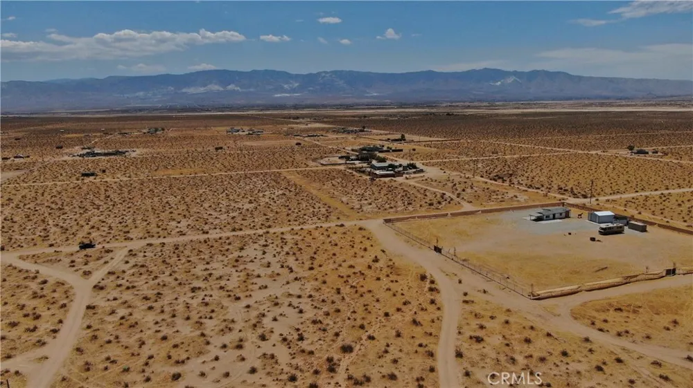36240 Lantana Street Lucerne Valley, CA 92356